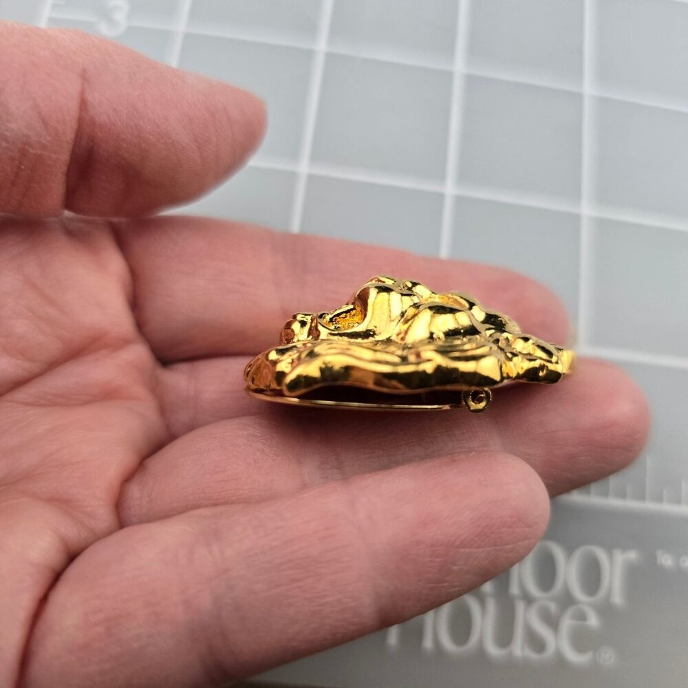 Gold-Tone Lion Head Scarf Clip Vintage Style Accessory - Picture 9 of 10